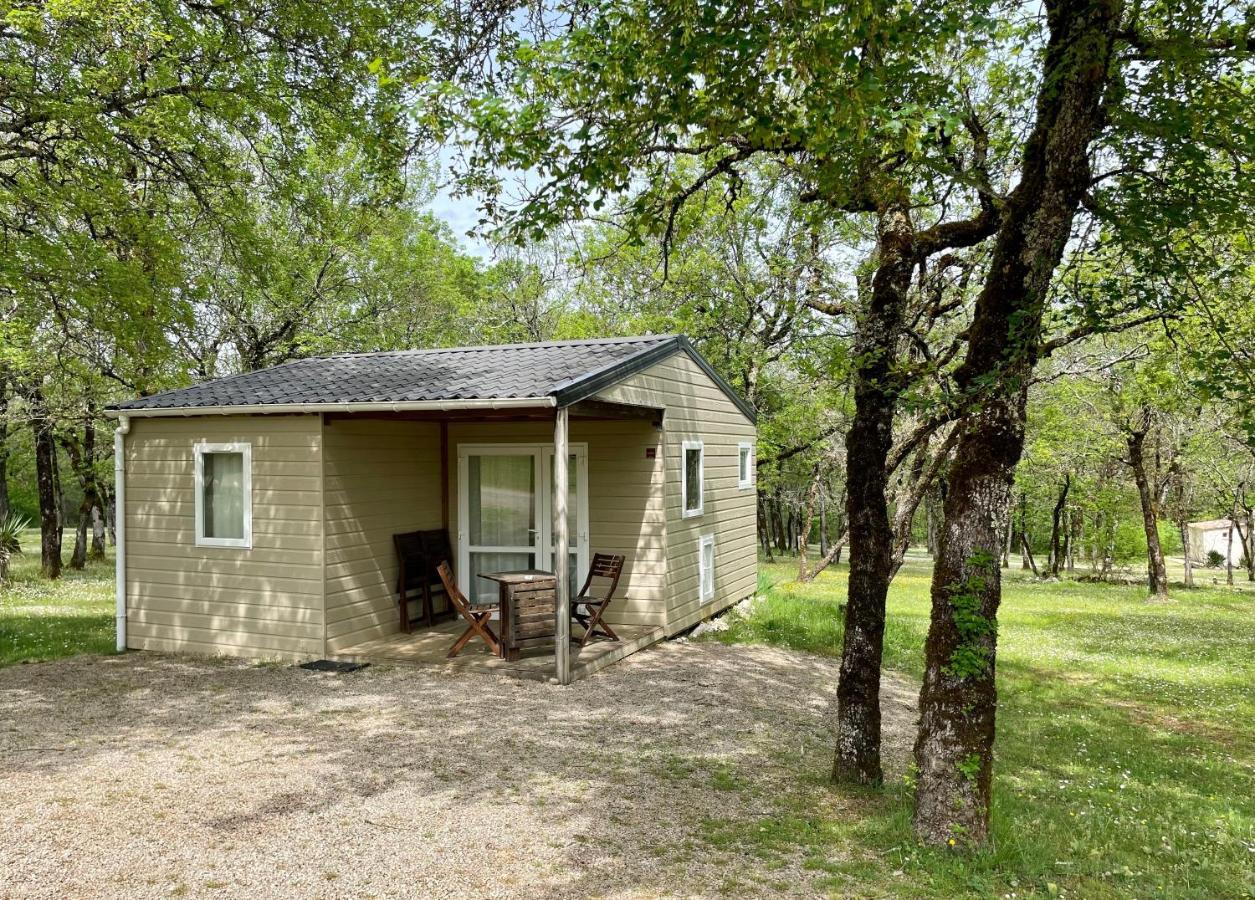 Lodges Du Bois Dodo - Ancien Camping De Bois Redon Septfonds Bagian luar foto