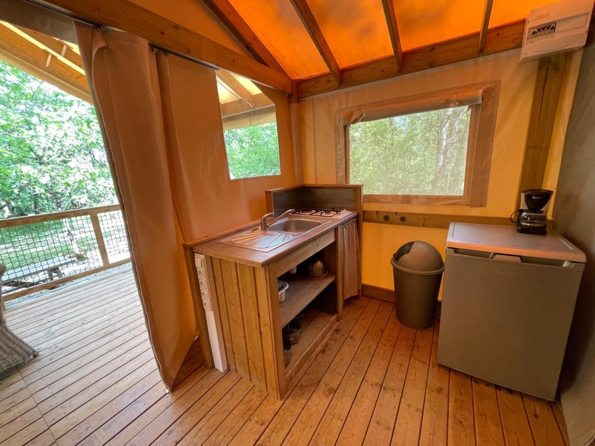 Lodges Du Bois Dodo - Ancien Camping De Bois Redon Septfonds Bagian luar foto