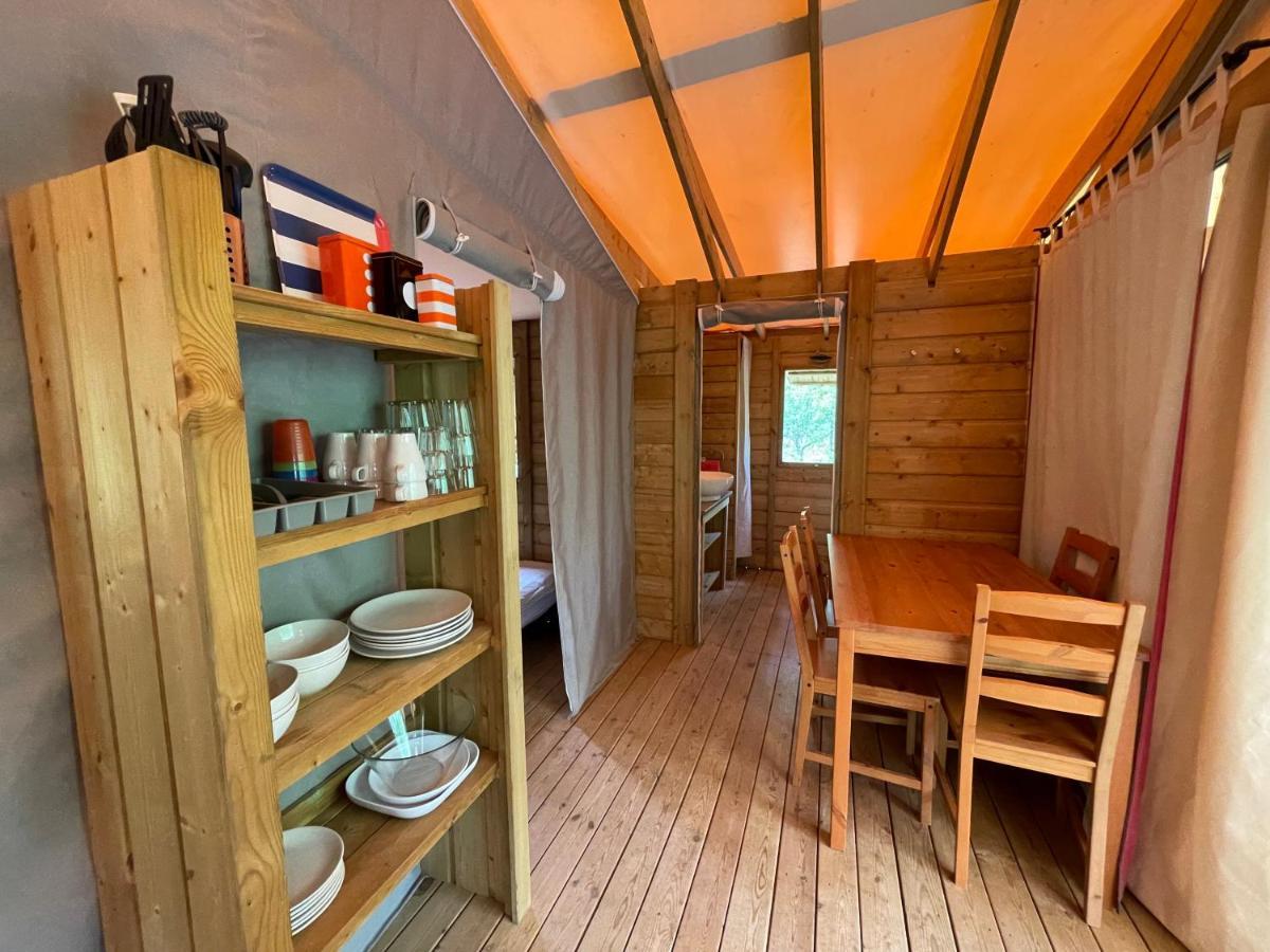 Lodges Du Bois Dodo - Ancien Camping De Bois Redon Septfonds Bagian luar foto